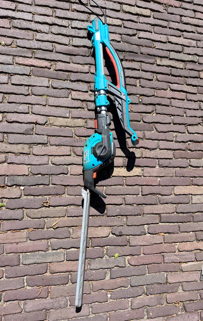 Gardena Elektrische Heggenschaar met Telescoopsteel, Ophalen, Gebruikt, Elektrisch