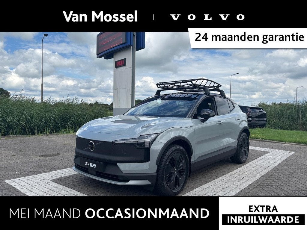 Volvo EX30 Cross Country Twin Motor Performance Ultra 69 kWh, Auto's, Volvo, Automaat, Gebruikt, Huisgarantie, 680 min