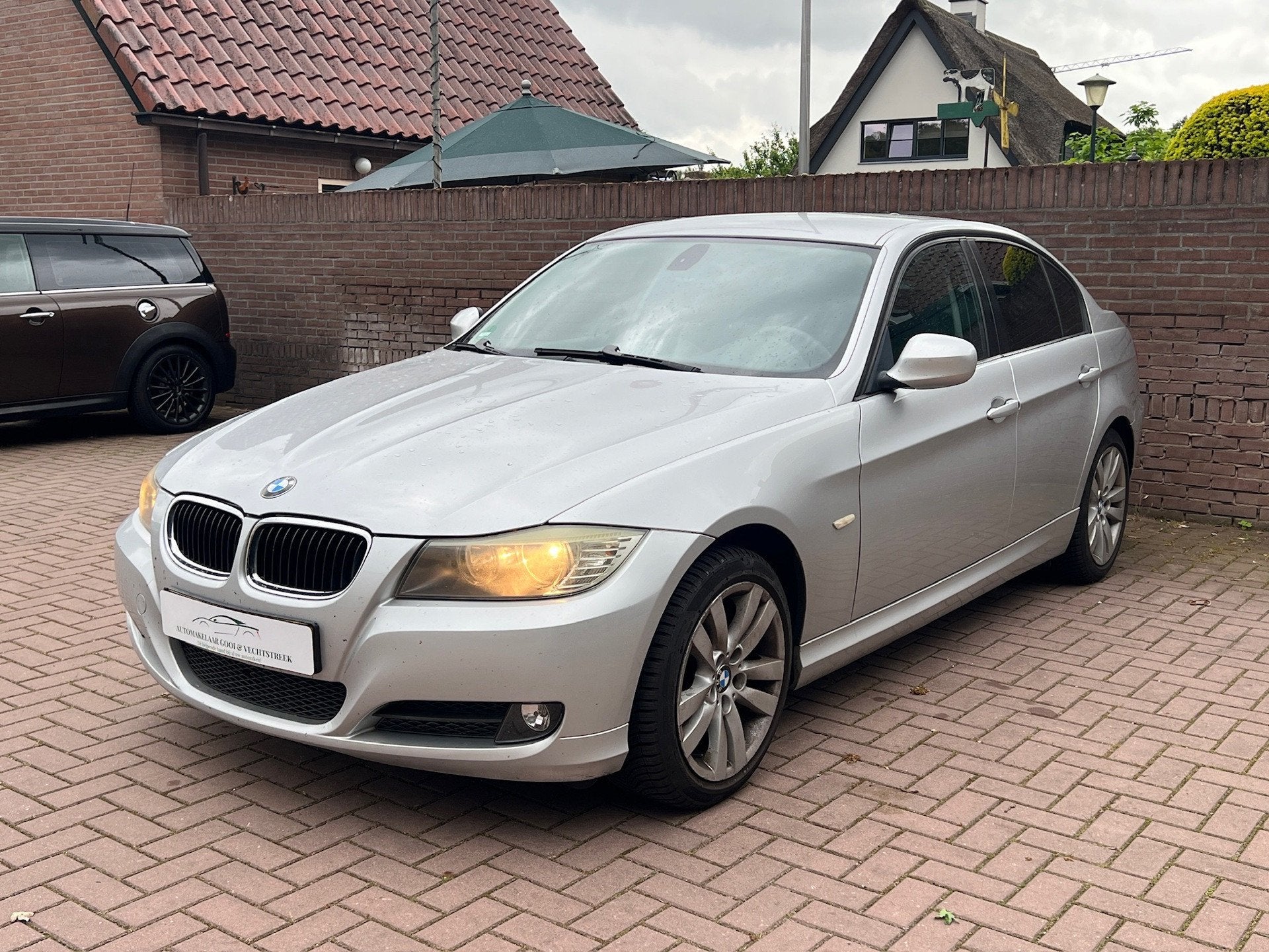 BMW 3-serie 316i Business Line - Cruise Control - EXPORT, Gebruikt, Leder en Stof, 122 pk, Origineel Nederlands