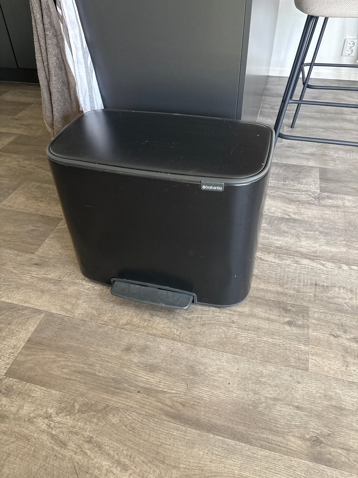 Brabantia Bo Pedaalemmer met twee vakken - Mat Zwart, Gebruikt, Met pedaal, 50 tot 75 cm, Ophalen of Verzenden