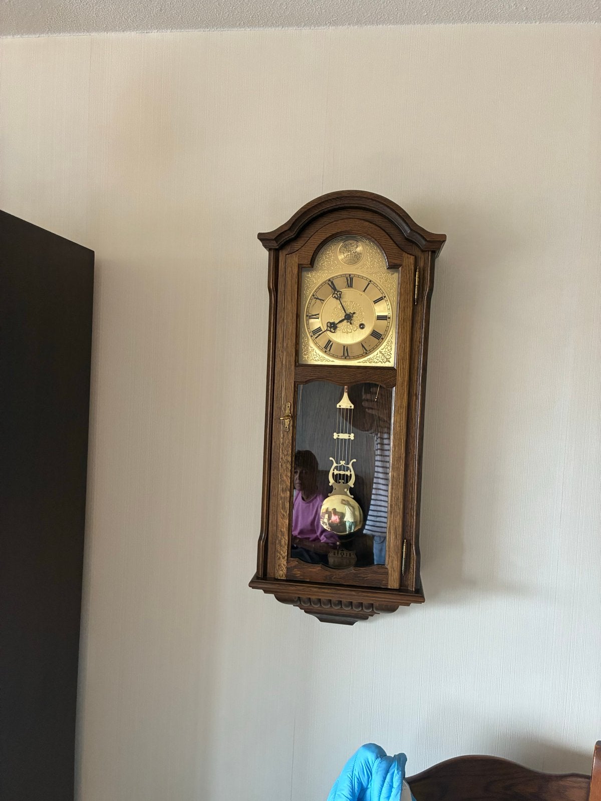 Antieke wandklok met slinger REGULATOR, Ophalen