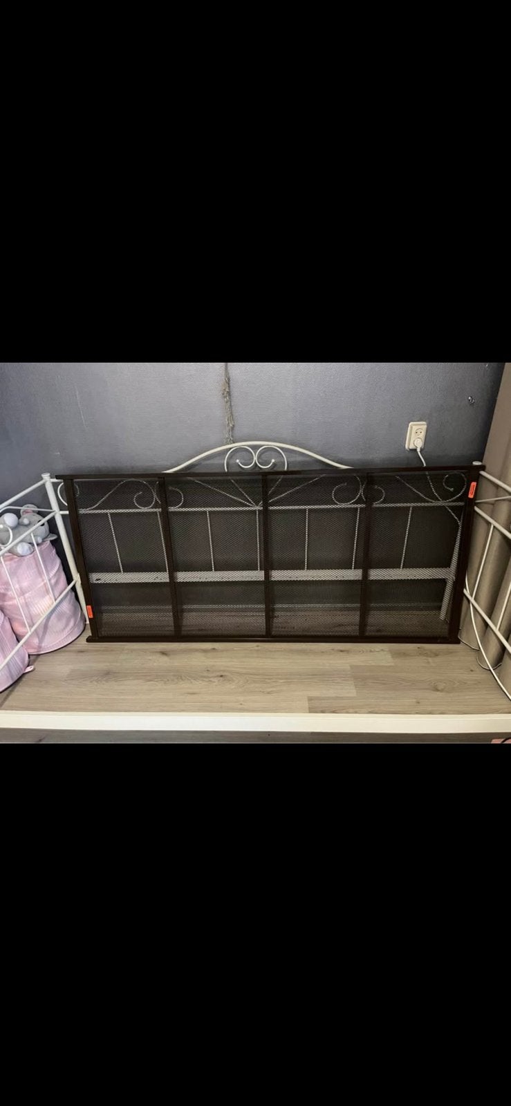 Eenpersoonsbed wit metaal, lichte lakschade, zonder spiraal, Ophalen, Gebruikt, 90 cm, Eenpersoons