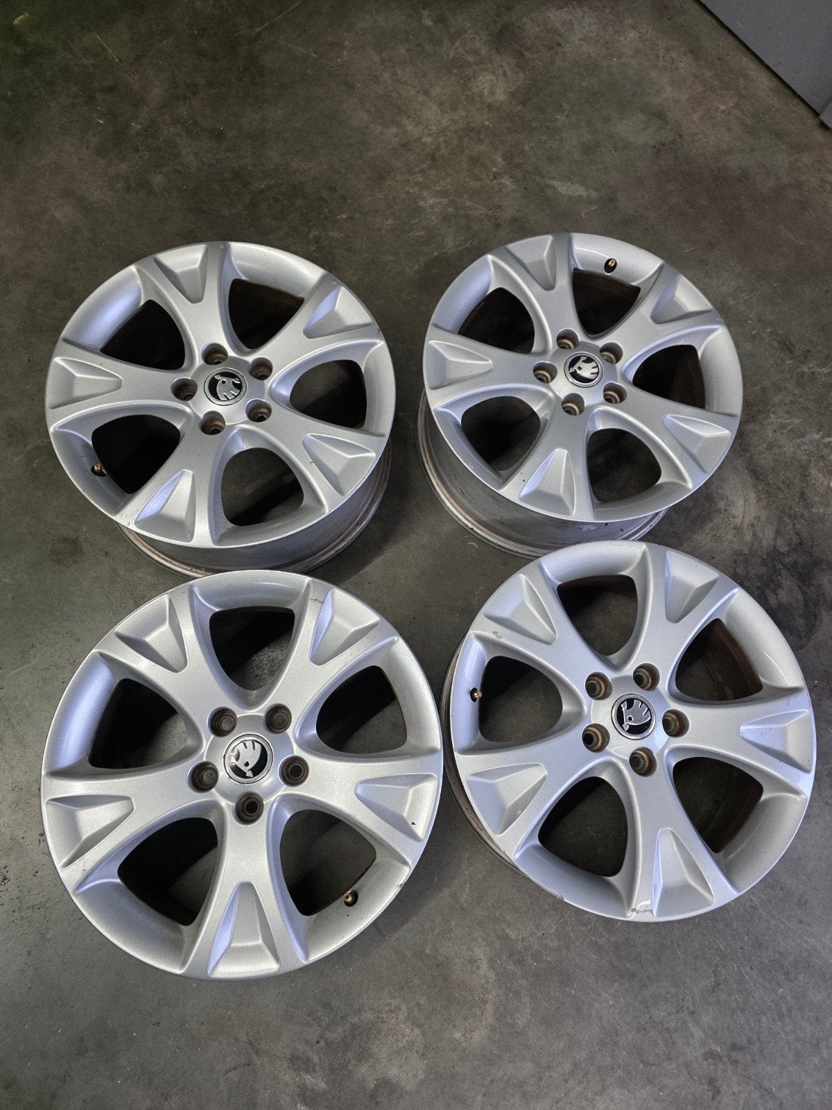 5x112 17 inch skoda/vag velgen, Auto diversen, Ophalen, Zo goed als nieuw