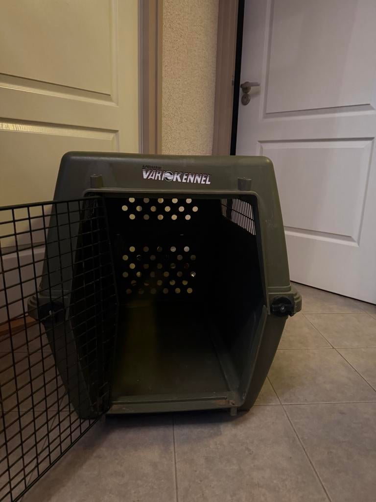 Petmate ultra Vari kennel, Ophalen, Zo goed als nieuw