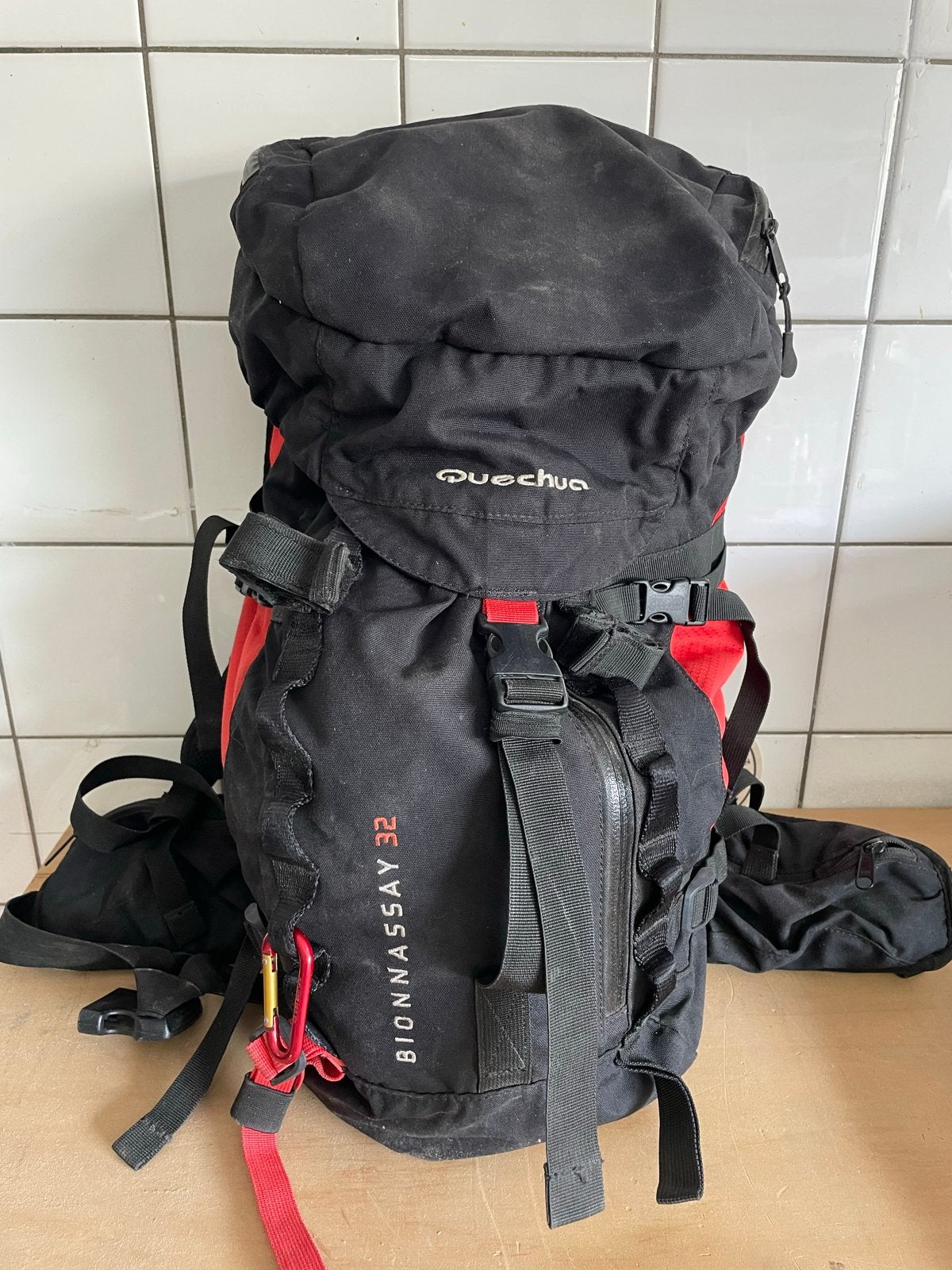 Quechua Bionnassay 32 l Klimrugzak - Alpine Tochten, Ophalen of Verzenden, Gebruikt, Rugzak