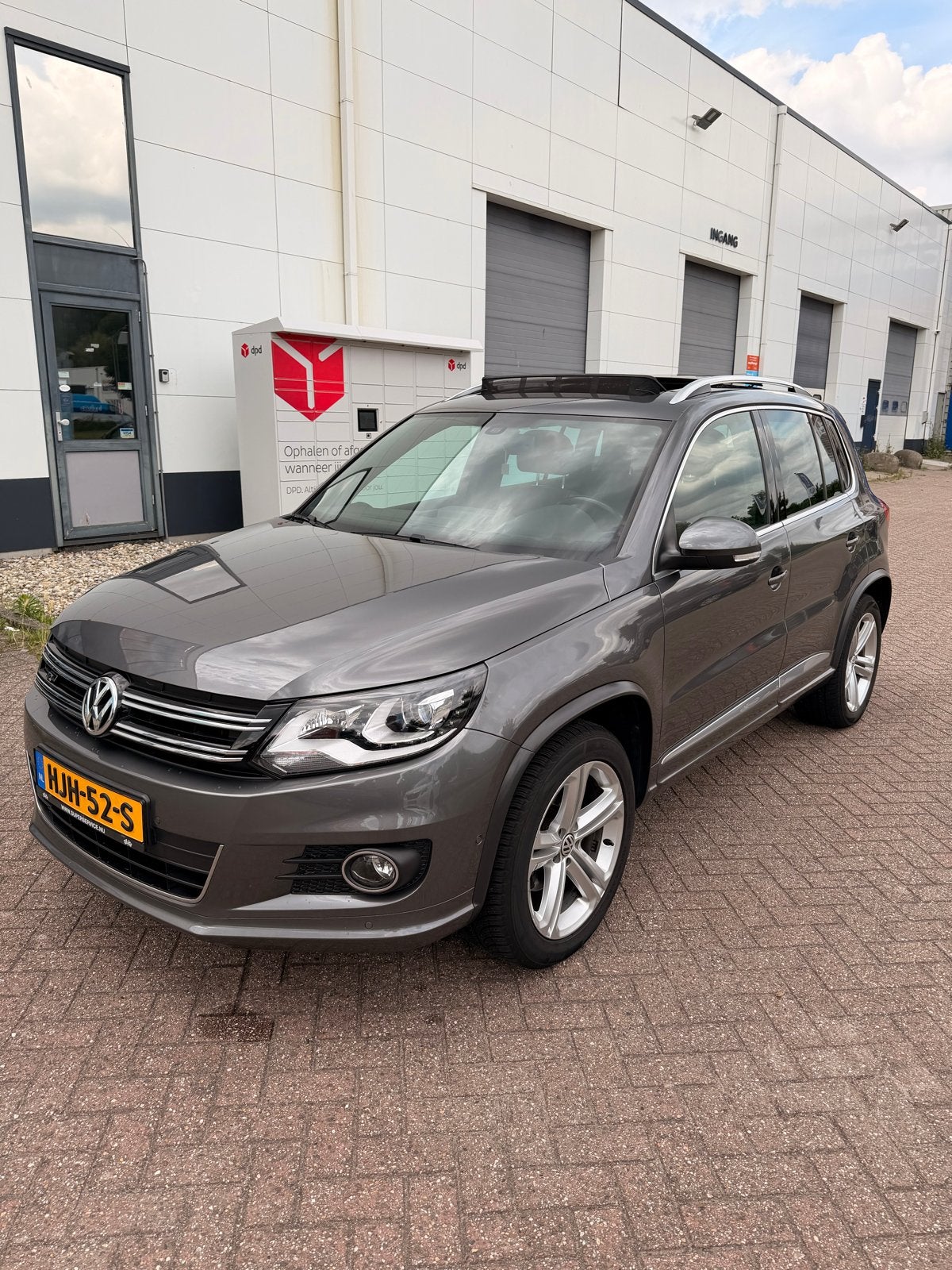 Volkswagen Tiguan 1.4 TSI DSG R-Line, 1800 kg, 4 cilinders, 160 pk, Bi-Xenon koplampen