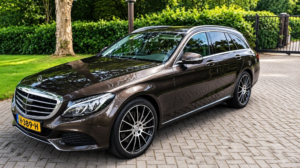 Mercedes-Benz C350 Estate Lease Edition, Auto's, Mercedes-Benz, Automaat, Achterwielaandrijving, Bruin, Leder en Stof