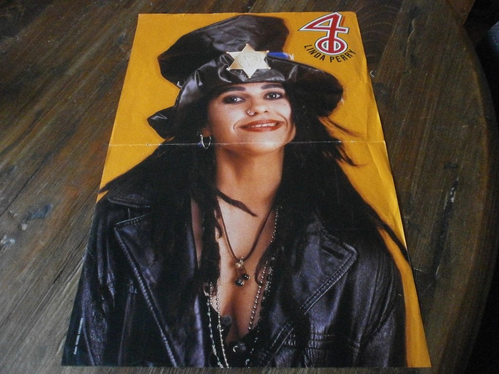 a3 poster Linda Perry.  4 non blondes, Ophalen of Verzenden, Gebruikt, A1 t/m A3, Muziek