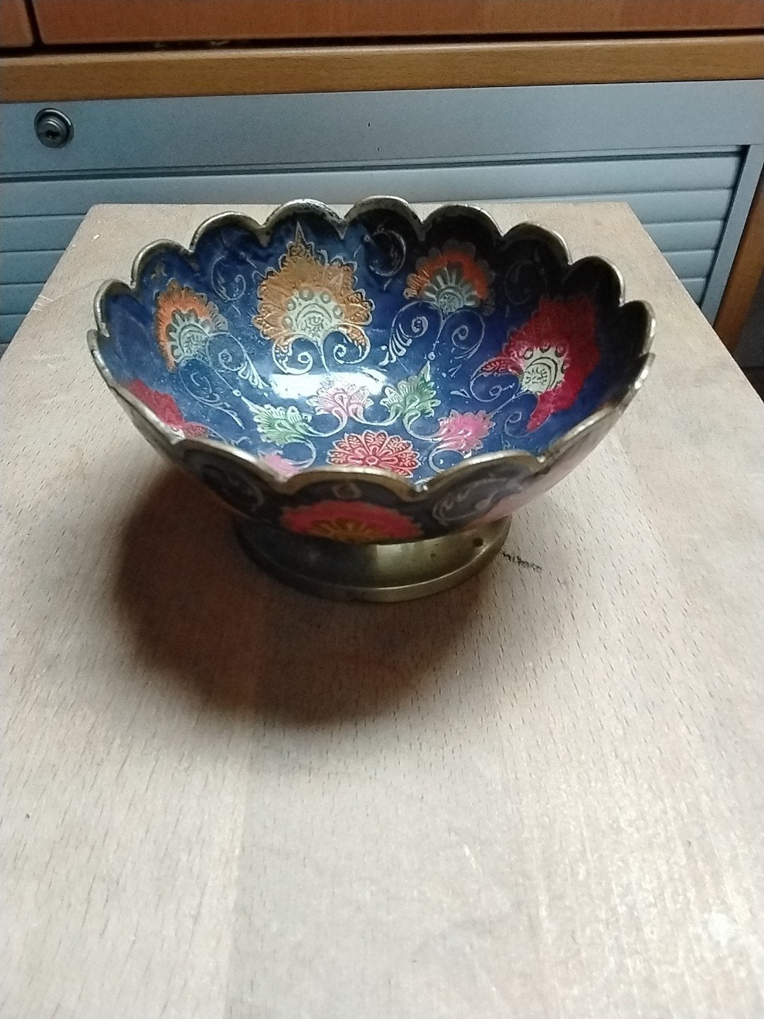 pauwenschaaltje,  indiaans geëmailleerd, Ophalen of Verzenden