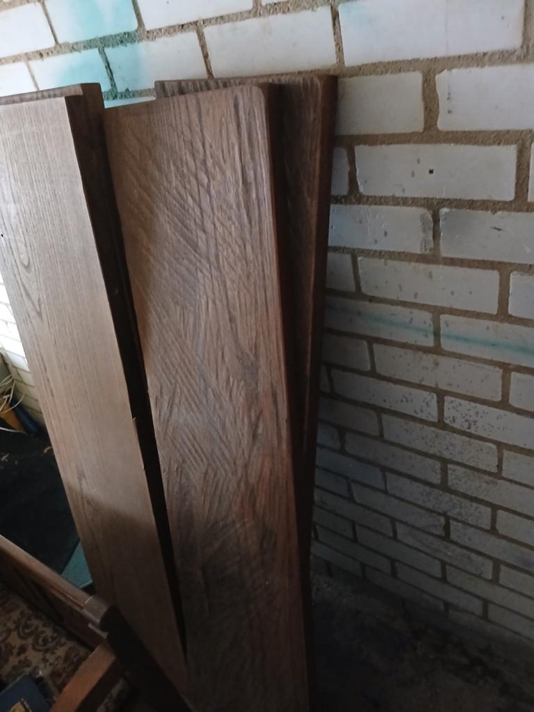Hardhouten planken met beugels - diverse lengtes, Doe-het-zelf en Verbouw, Hout en Planken, Gebruikt, Ophalen of Verzenden, Plank