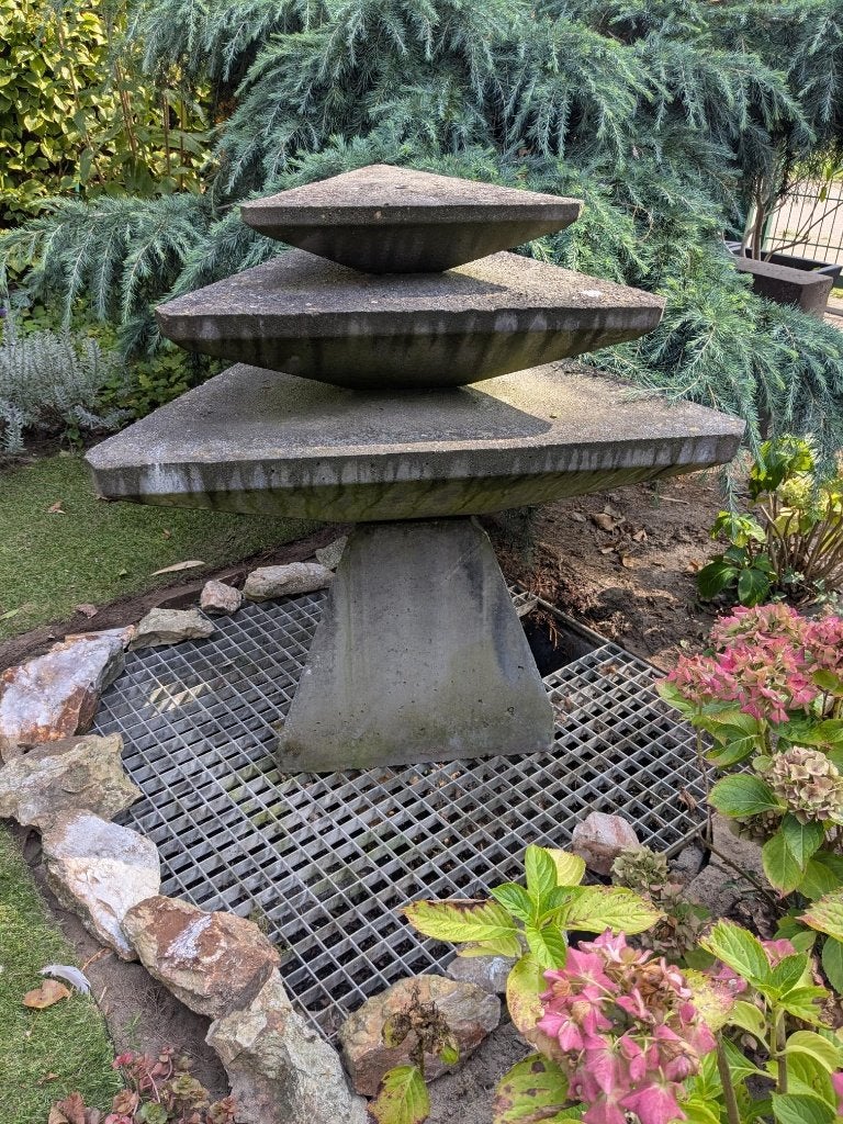 GERESERVEERD.GRATIS waterornament 3 niveaus, rooster, bak en, Ophalen, Gebruikt, Beton, Waterornament