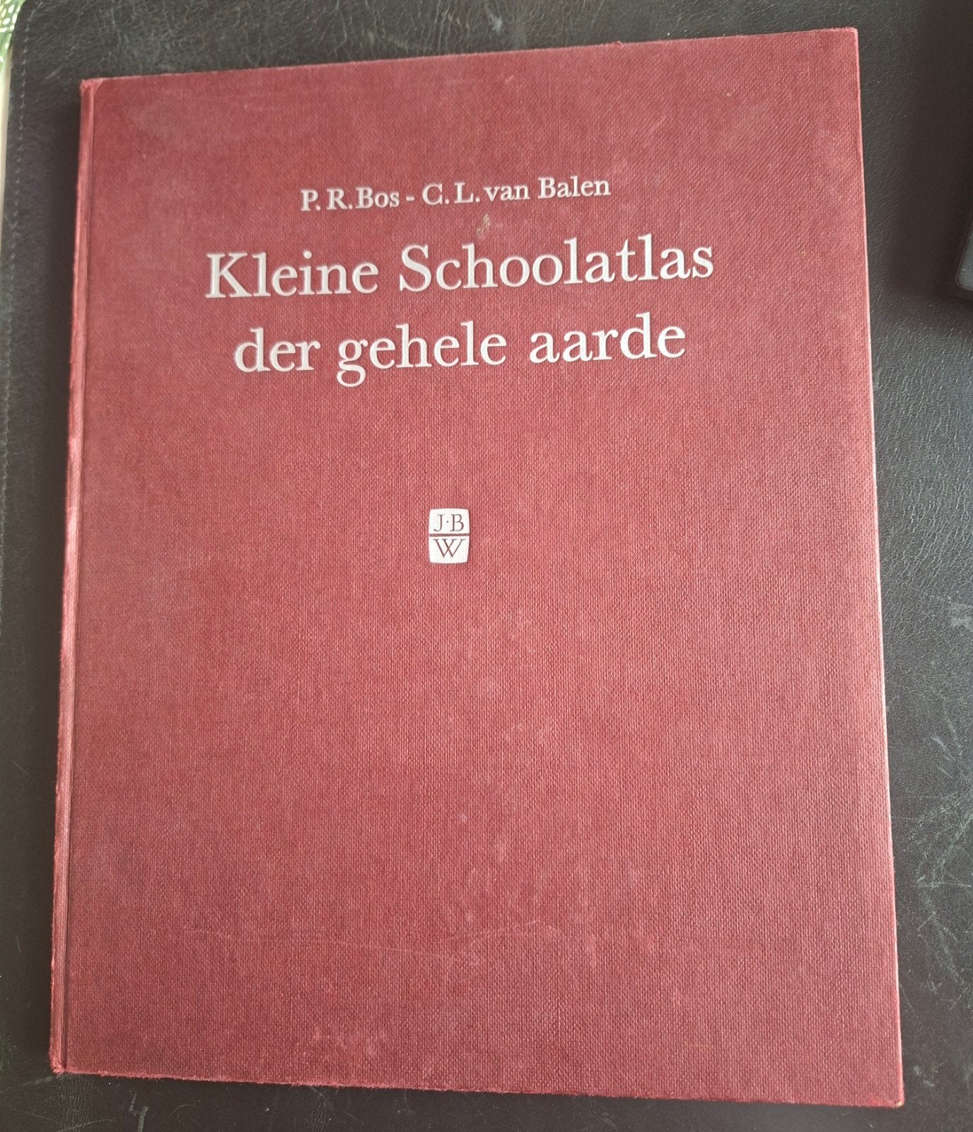 Nostalgische kleine schoolatlas van Bos 1966, Ophalen of Verzenden, Gelezen, Overige niveaus, Aardrijkskunde