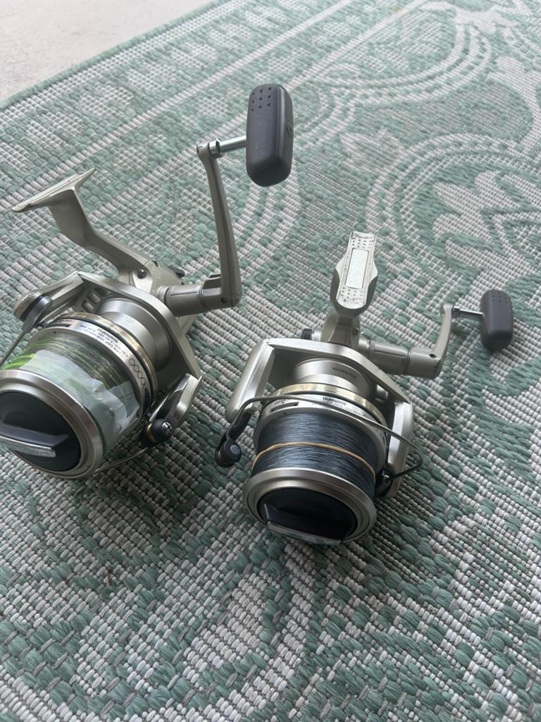 Te koop twee maal Shimano ultegra xt 10000 zeemolens te koop, Ophalen, Zo goed als nieuw, Molen