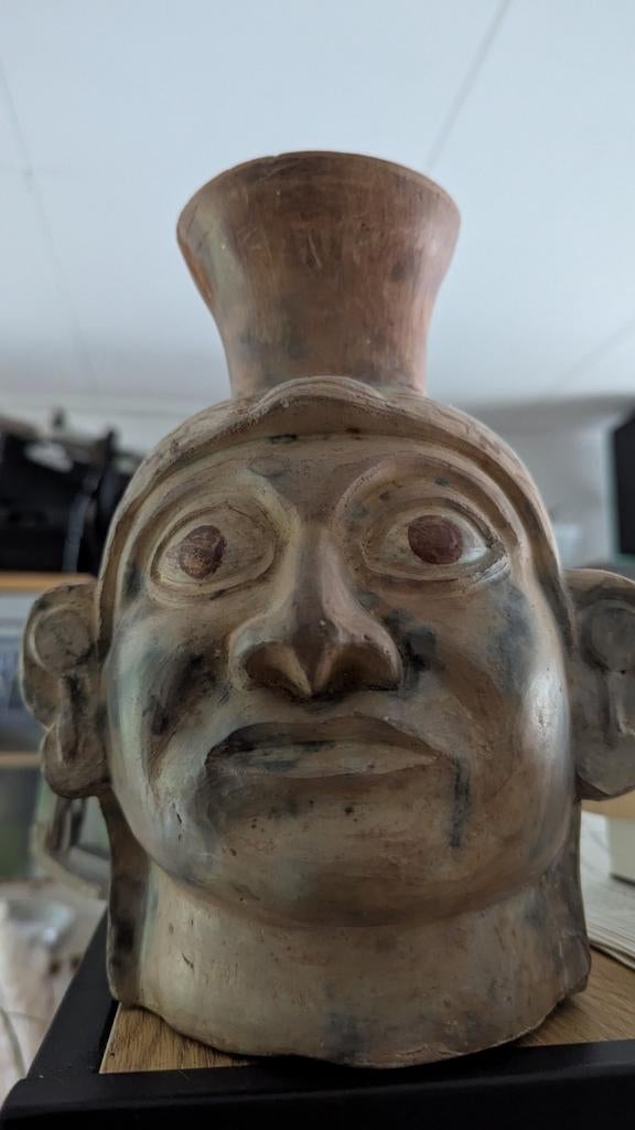 Antieke terracotta vaas met gezicht, mogelijk precolumbiaans, Antiek en Kunst, Ophalen