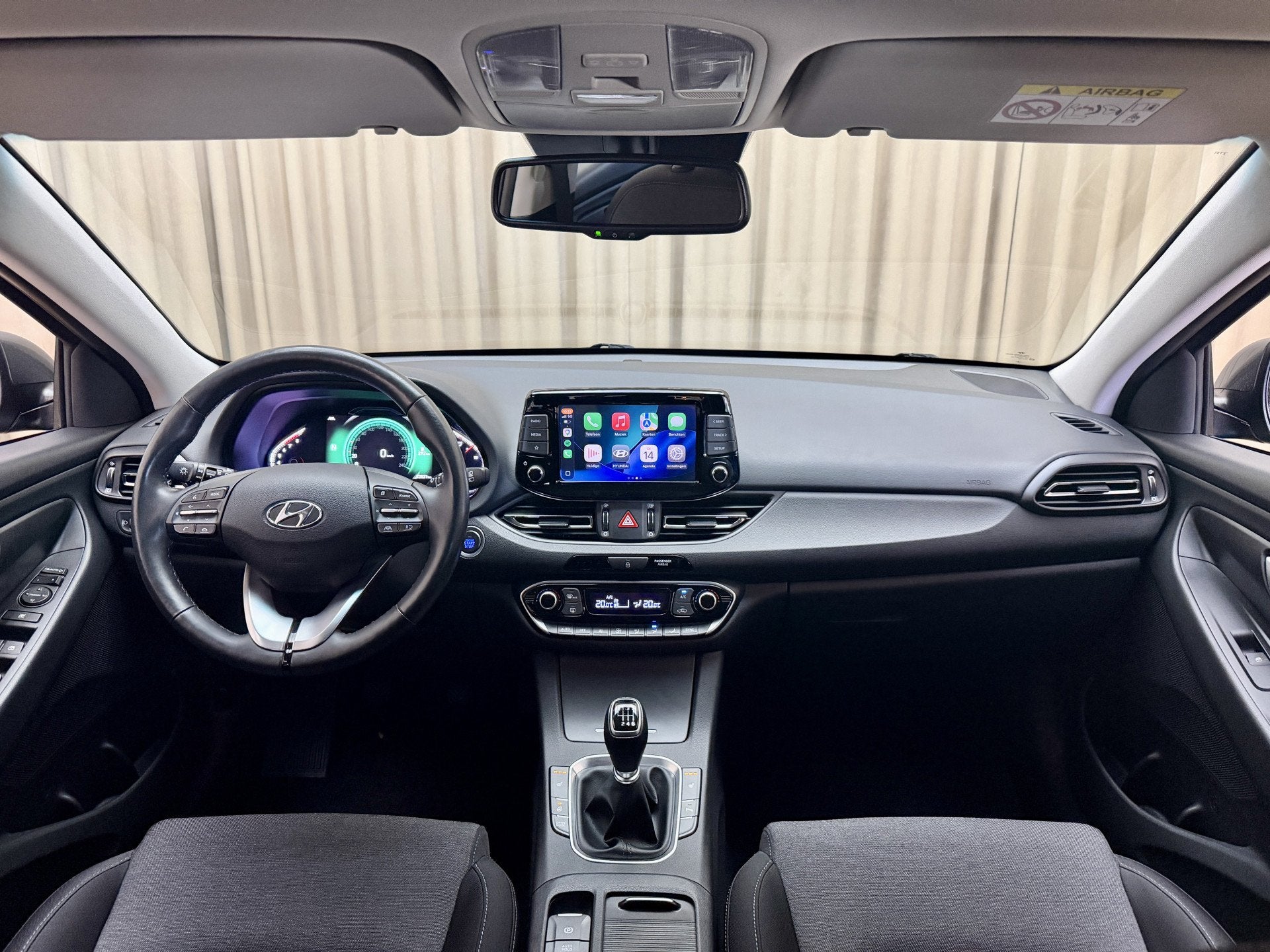 Hyundai i30 1.0 T-GDi MHEV *1e Eigenaar!* Apple Carplay / St, Voorwielaandrijving, Gebruikt, Bedrijf, 3 cilinders