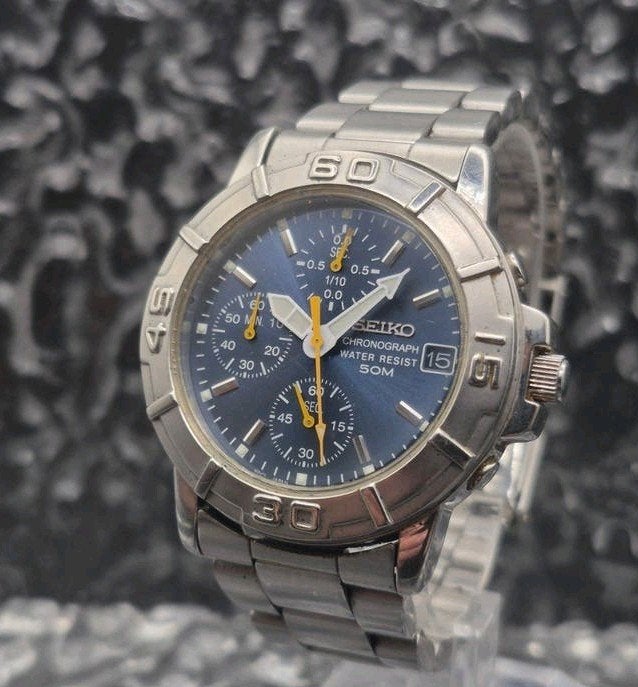 Seiko 50m Blue Dial Chronograph Ref. V657-8060 Datum, 1-26-1, Ginza, Chuo-ku, Tokyo 104-8110, Japan, Seiko, Gebruikt, Seiko Watch Corporation