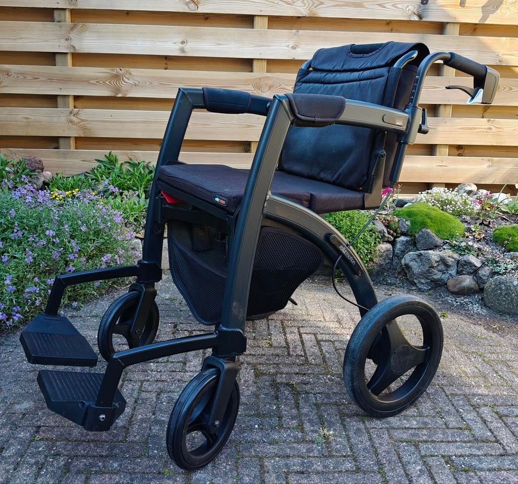 Nette Rollz Motion rolstoel rollator ineen, Ophalen of Verzenden, Zo goed als nieuw, Duwrolstoel