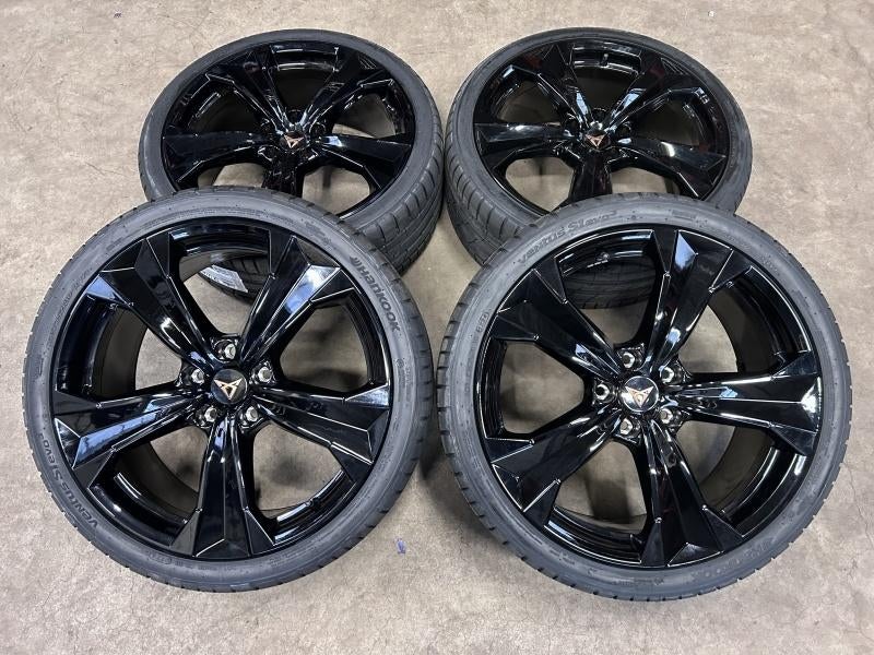 19 inch originele velgen + zomerbanden Cupra | Seat Leon, 19 inch, Gebruikt, Banden en Velgen, Ophalen of Verzenden