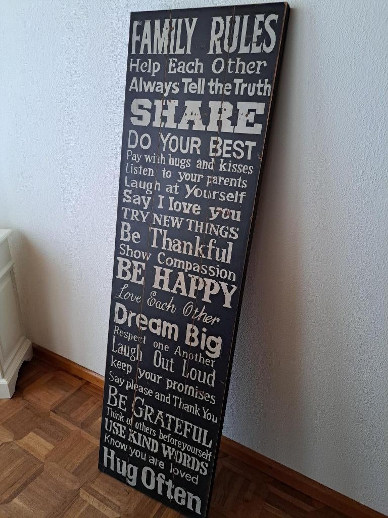 Groot wandbord met teksten.   Hoog 1.50m., Ophalen, Zo goed als nieuw