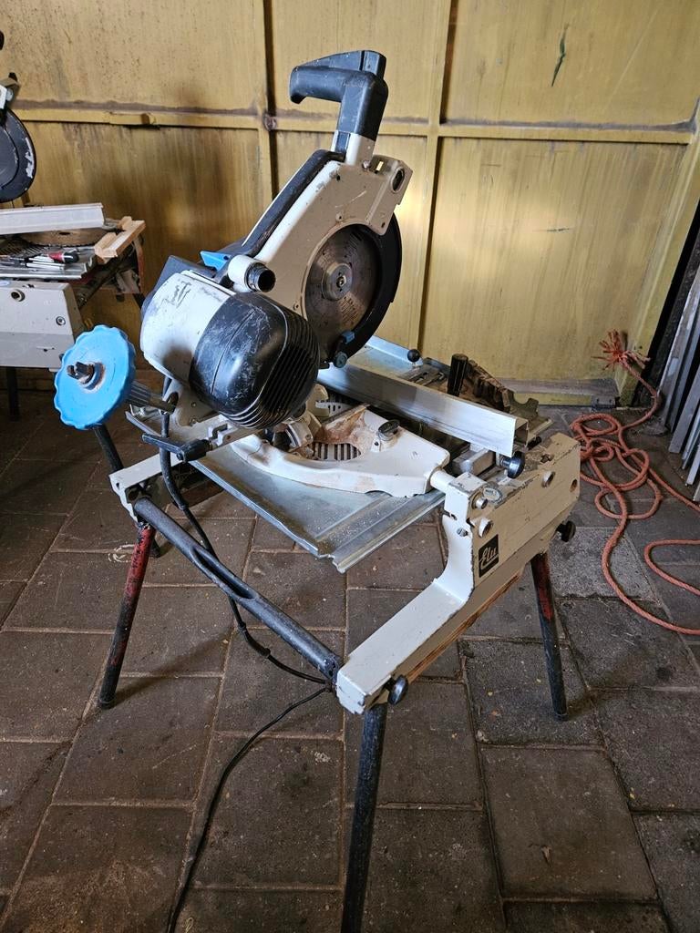 ELU TGS 273 A2 zaagmachine, Doe-het-zelf en Verbouw, Gereedschap | Zaagmachines, Ophalen, Gebruikt, ., Afkortzaag
