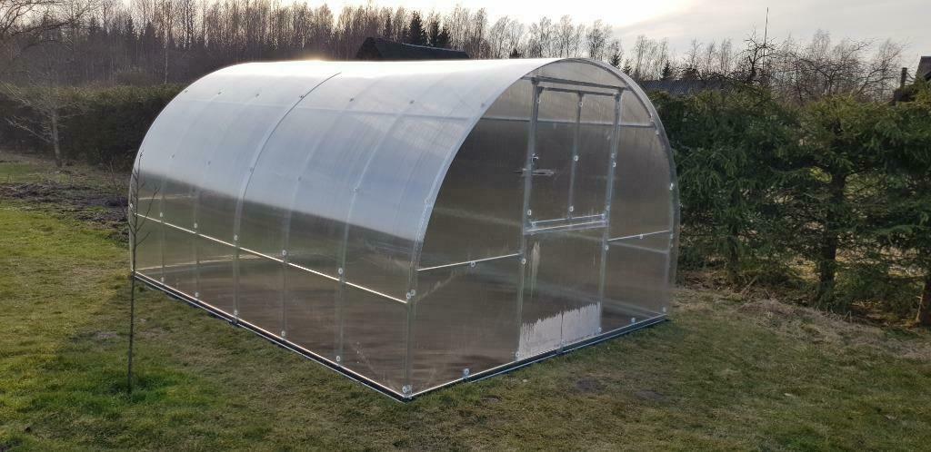 Tunnelkas Melati 3x8m 24m² 4mm of 6mm Polycarbonaat