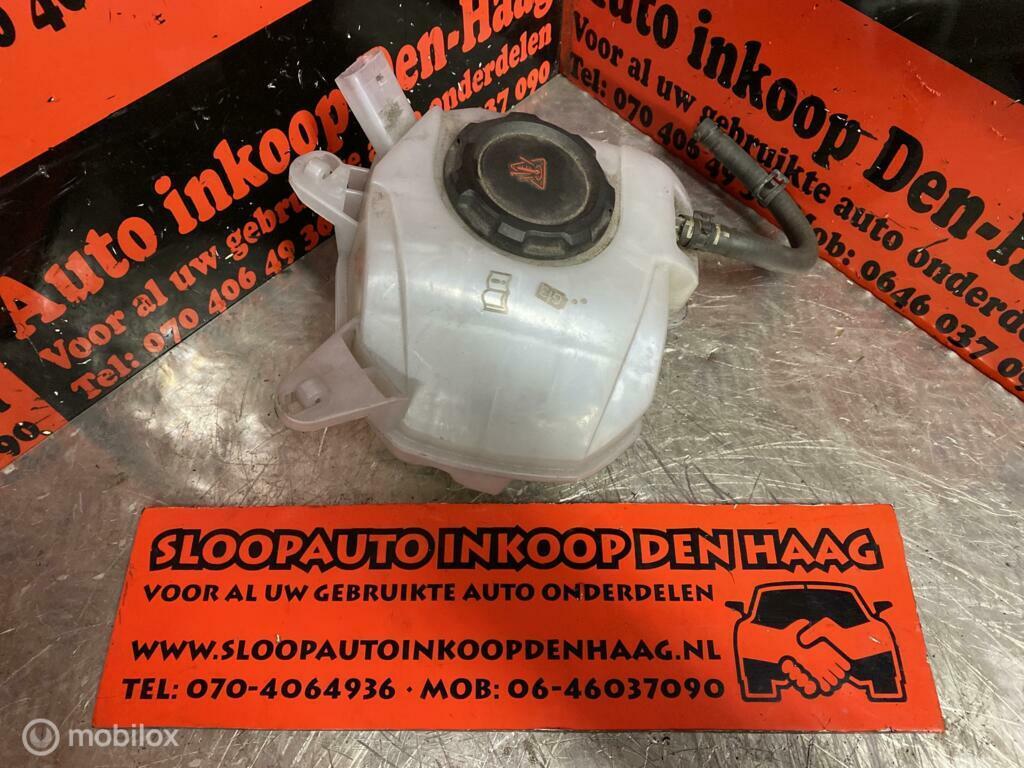 VW Polo Seat ('17-'21) Koelvloeistof Reservoir - 2Q0121407, Ophalen of Verzenden, Gebruikt