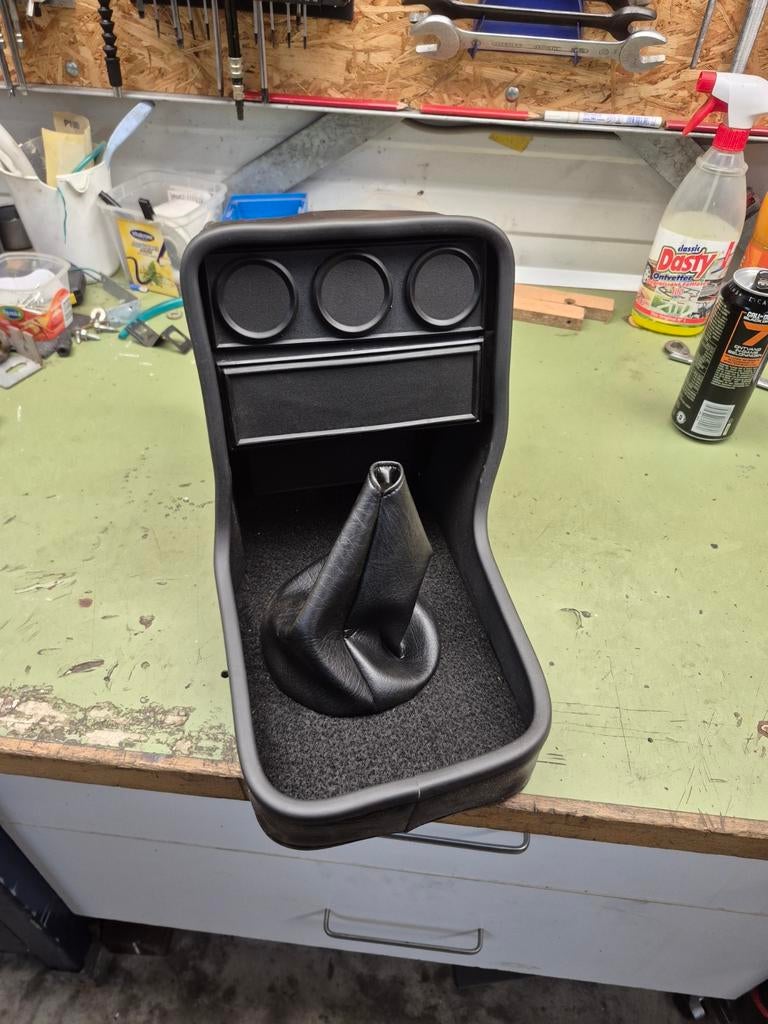 Middenconsole ford escort, Auto-onderdelen, Interieur en Bekleding, Ophalen of Verzenden, Nieuw, Universele onderdelen