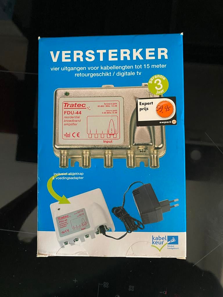 Tratec FDU-44 Versterker - Nieuw in doos, Audio, Tv en Foto, Versterkers en Receivers, Overige merken, Overige systemen, Nieuw