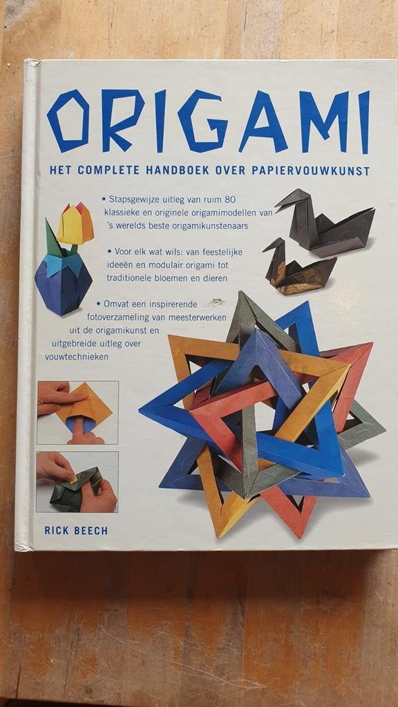 Origami: Het Complete Handboek over Papiervouwkunst, Boeken, Hobby en Vrije tijd, Zo goed als nieuw, Scrapbooking en Knutselen
