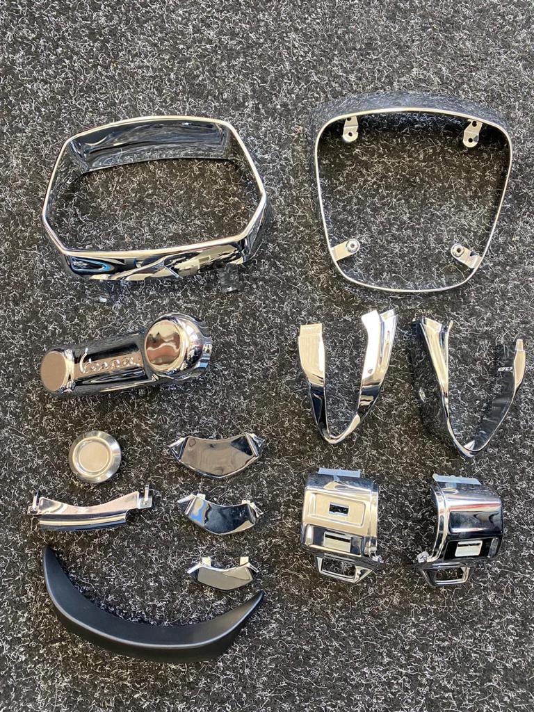 Te koop vespa sprint primavera chroom delen, Ophalen of Verzenden