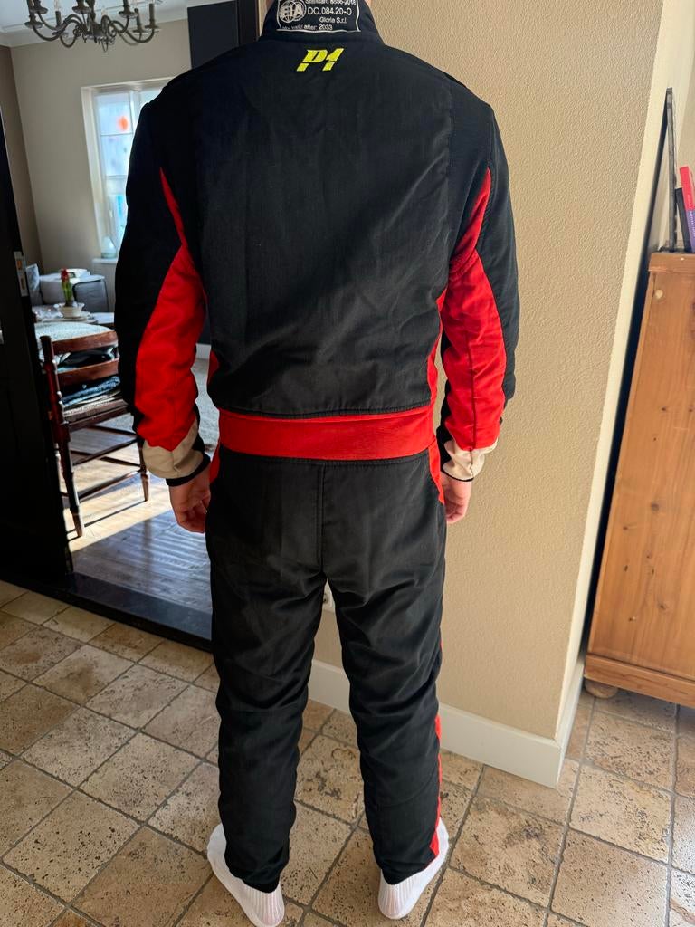 P1 Raceoverall FIA Goedgekeurd - Maat 2, Auto diversen, Autosport-onderdelen, Ophalen of Verzenden, Gebruikt