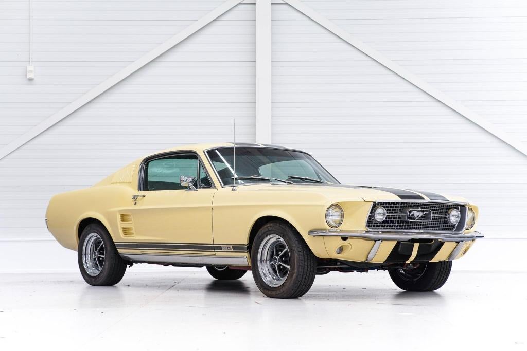 Ford  Mustang 1967 Geel | GTA |, Auto's, Ford, Automaat, 1408 kg, Achterwielaandrijving, Overige kleuren