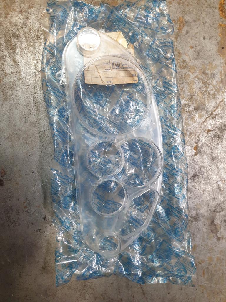 Puch/Piaggio NRG Extreme tellerglas/cockpit glas nos., Ophalen of Verzenden, Nieuw, Kap, Piaggio