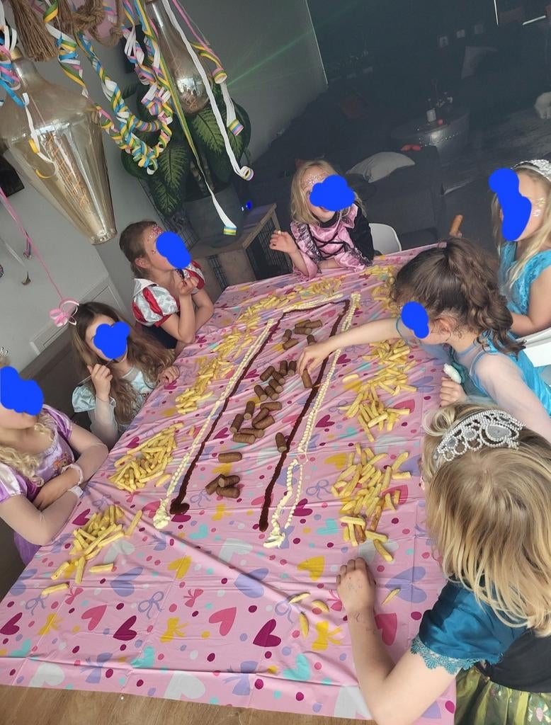 Thema kist huren?? Prinsessen Piraten en Disco kist!!