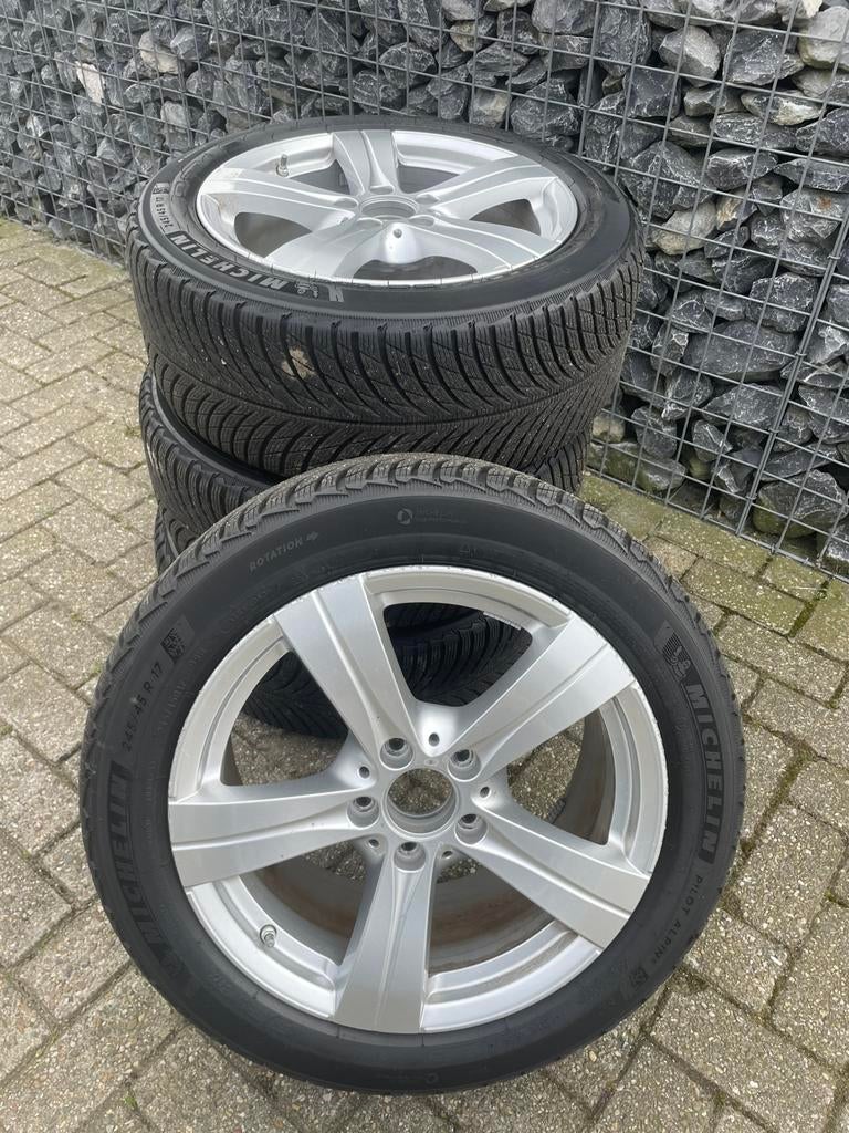 Winterset Mercedes C-klasse W206 17inch A2064014500, Auto-onderdelen, Ophalen, Banden en Velgen, 17 inch, Winterbanden