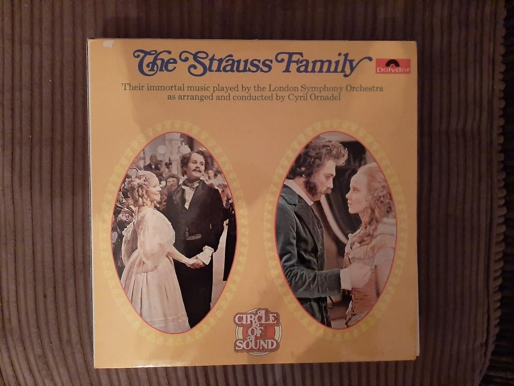 Dubbellp London Symph.Orch./ The Strauss Family (1972), Cd's en Dvd's, Vinyl | Overige Vinyl, Ophalen of Verzenden, Gebruikt, 12 inch