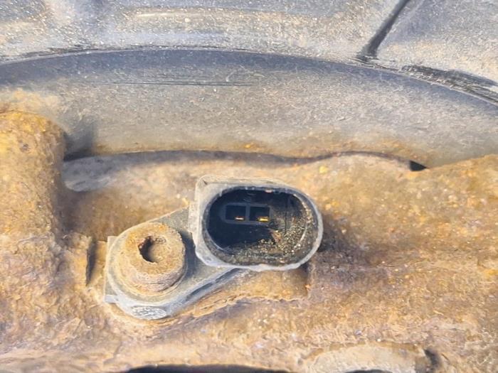 Fusee links-voor van een Volkswagen Touran, Auto-onderdelen, Ophanging en Onderstel, Gebruikt, -, -, -