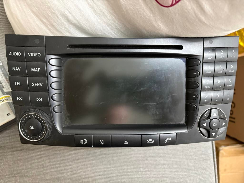 Mercedes W211 Comand radio+Navigatie CD module, Auto-onderdelen, Ophalen, Gebruikt, Mercedes-Benz
