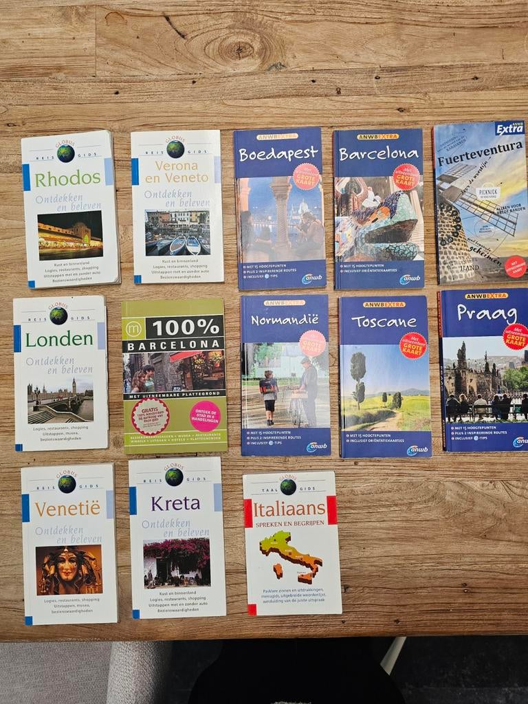 Compleet pakket reisgidsen, Gelezen, Diverse, Europa, Ophalen of Verzenden