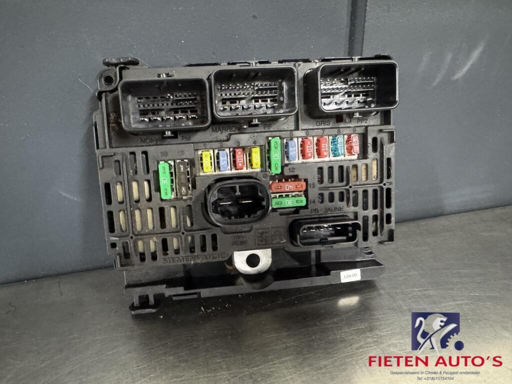 Zekeringkast motor Citroen Peugeot BSM L04 6500CK 9657718580, Gebruikt, Citroën, Ophalen of Verzenden, Citroen