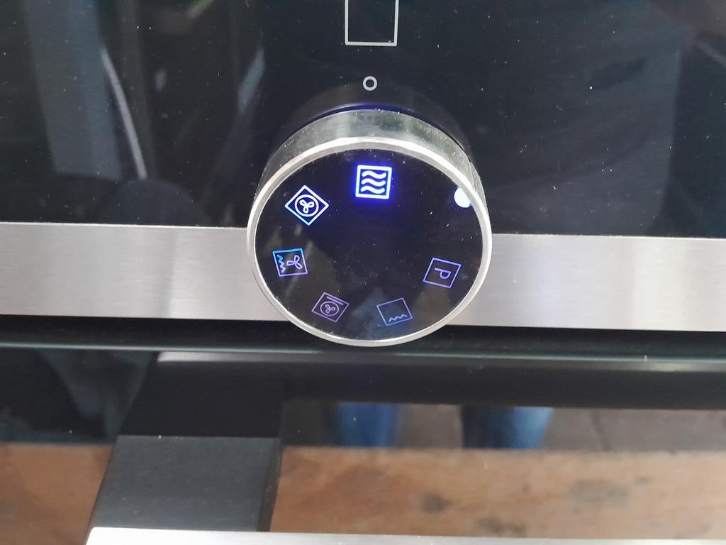 NIEUW MODEL SIEMENS CM585AMS0 COMBI MAGNETRON/OVEN TE KOOP, Witgoed en Apparatuur, Combimagnetron, Gebruikt, Info@siemens.nl, 60 cm of meer