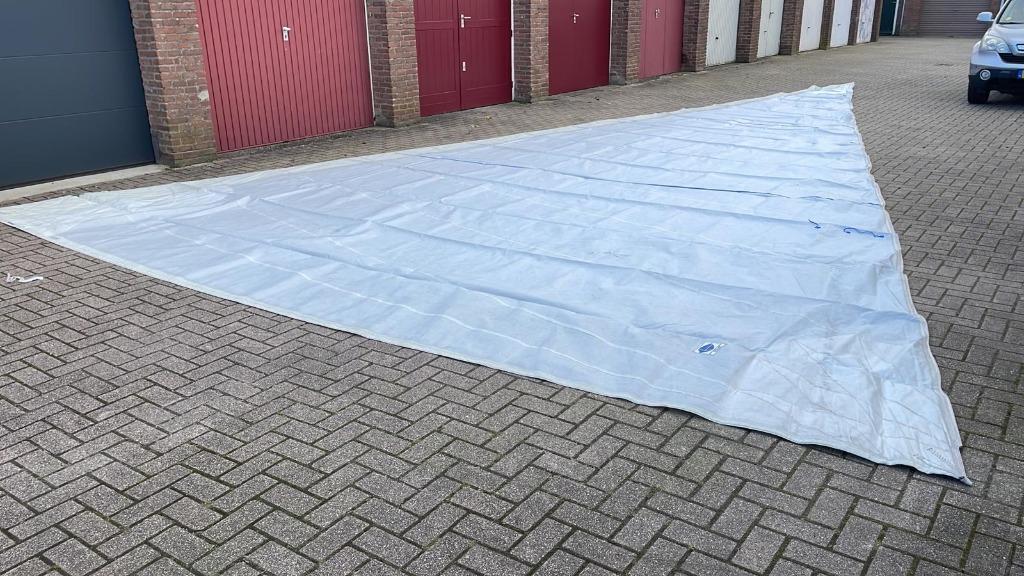 Zeer nette genua, VL 13,55m / OL 6,7m, Ophalen of Verzenden