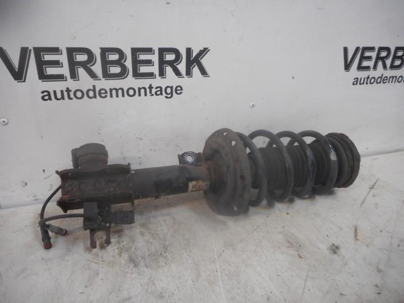 Schokbreker Rechts Voor Opel Astra H SW (L35) 2005 13182349, Auto-onderdelen, Gebruikt, Bahnhofsplatz, Rüsselsheim am Main 65423, , Duitsland
