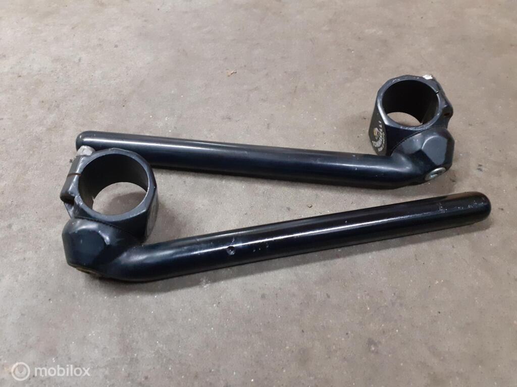 Tomaselli forged clip-ons clipons 38 mm verstelbaar pantah, Gebruikt, Factorystore.service@ducati.com, Ophalen of Verzenden, Via Antonio Cavalieri Ducati, 74/5, 74/6, 40132 Bologna BO