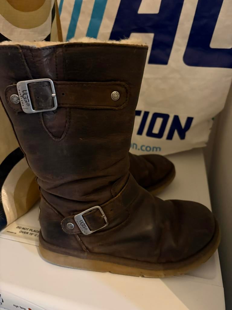 Winterboots UGGS, maat 37, Kleding | Dames, Schoenen, Ophalen, Zo goed als nieuw, Bruin
