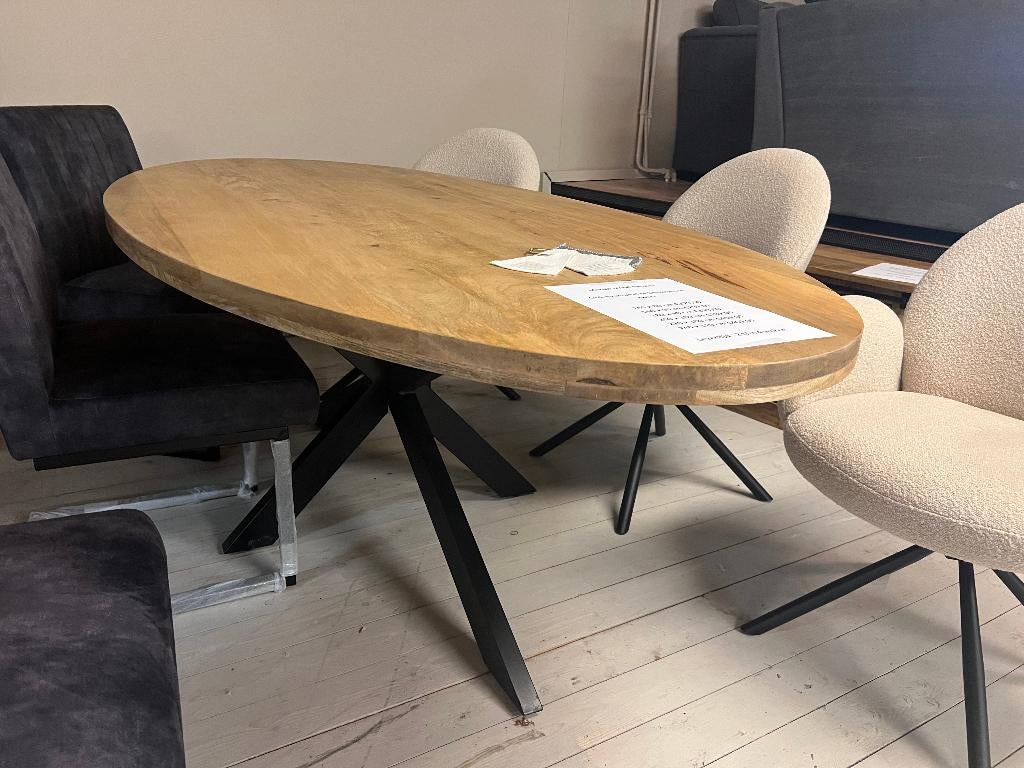 Koopzondag 22-02– Ovale Mangohout eettafel in de Aanbieding!, Overige materialen, Nieuw, 200 cm of meer, 50 tot 100 cm