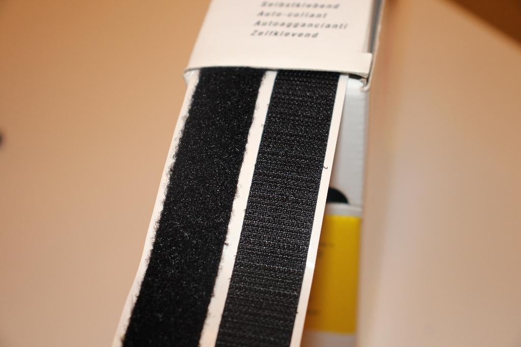 Zelfklevend klittenband - 20mm - zwart #3245, Ophalen of Verzenden, Nieuw, Lint, Band of Elastiek