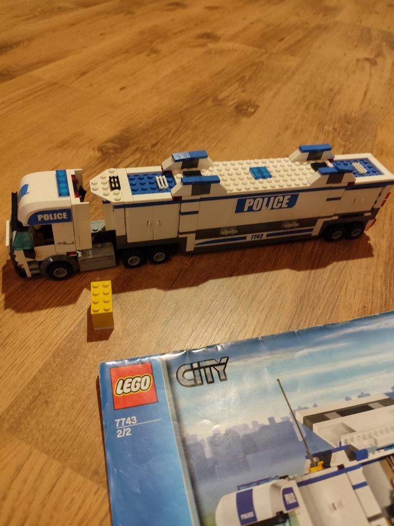Lego city 7743 compleet met boekjes en minifigs, Ophalen of Verzenden, Zo goed als nieuw