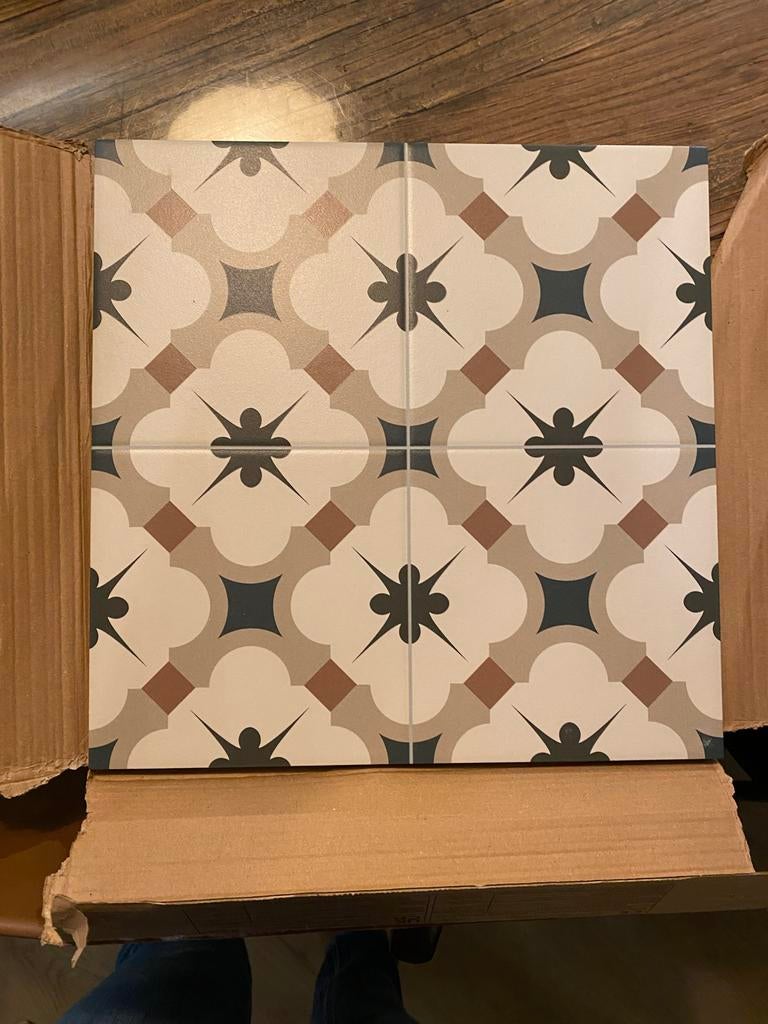 2 prachtige 30x30 tegels, Doe-het-zelf en Verbouw, Tegels, Ophalen, Keramiek, Nieuw, 20 tot 40 cm