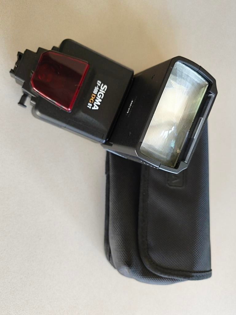 Sigma EF-500 DG ST Flitser - Kantelbaar, Ophalen of Verzenden, Gebruikt, Sigma, Kantelbaar